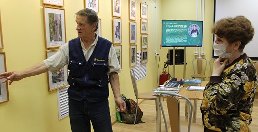 В Сланцевской публичной библиотеке состоялось открытие аудиовизуальной выставки «Птичий заповедник».